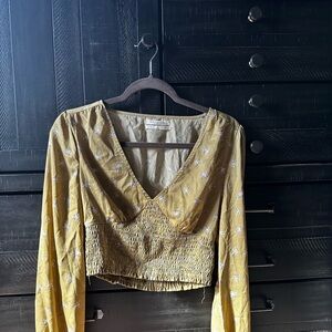 Urban outfitters crop floral top